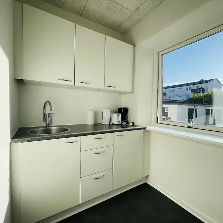 Aday - Luminous With 2 Bedrooms Apartment