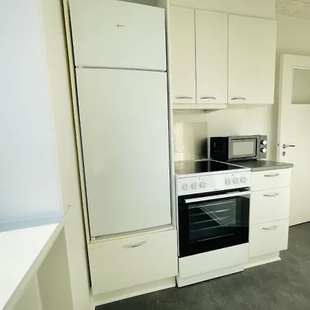 Aday - Luminous With 2 Bedrooms Apartment