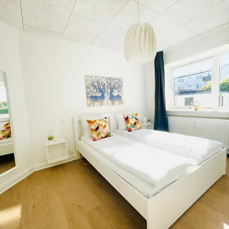 Aday - Luminous With 2 Bedrooms *