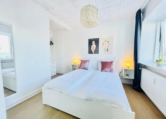 Apartman Aday - Luminous With 2 Bedrooms *
